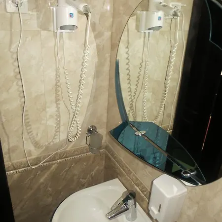 100 Metriv Vid Vytyagu Bukovel